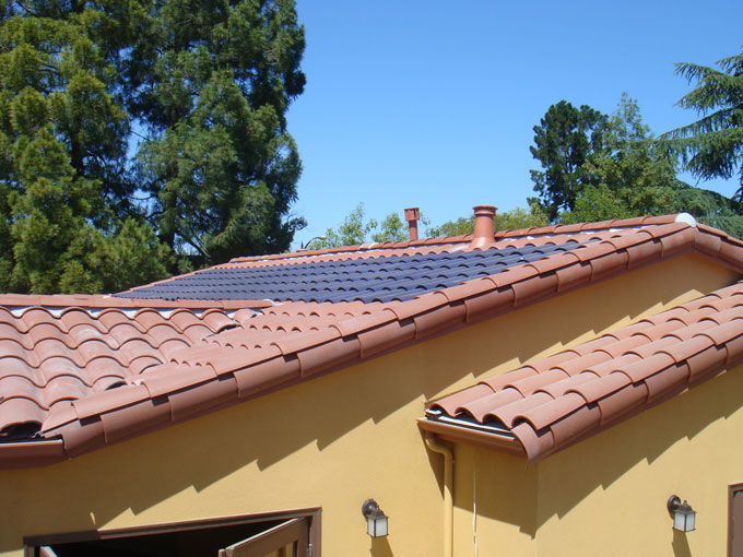 roof shingles tiles clay install buildinggreen panels noticeable solé crystalline easier become less than power